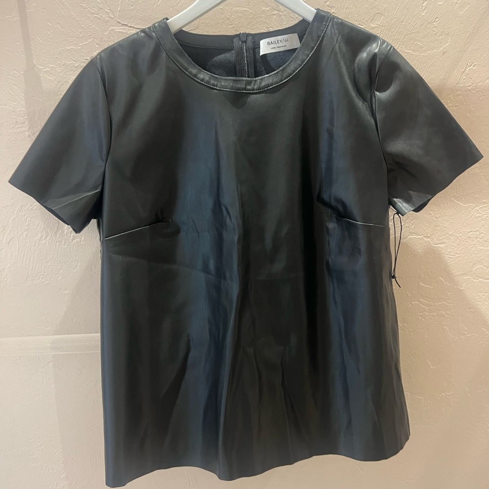 Bailey 44 leather top